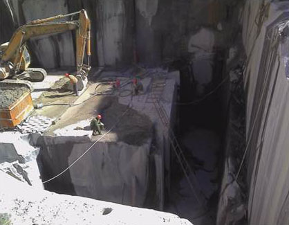 대형원석 채석 (중국광산)